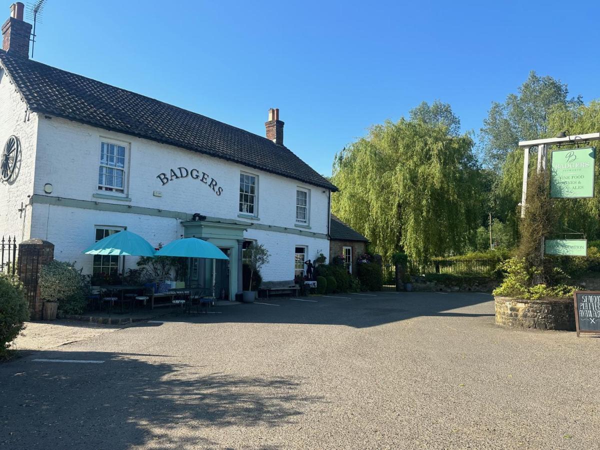 Badgers Inn Petworth Exterior photo